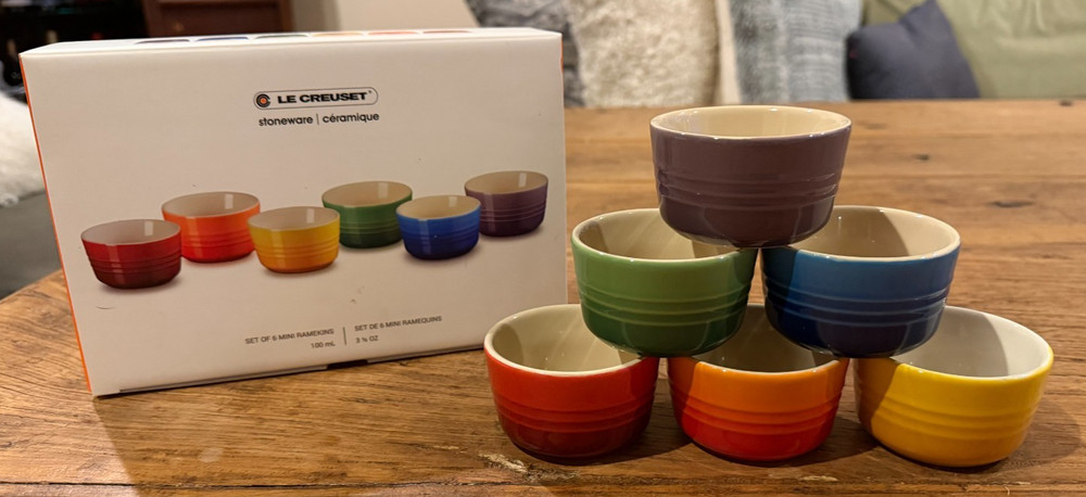 Le Creuset Stoneware Rainbow Multicolor Set of 6 3.5oz Mini Ramekins NEW NIB
