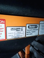 BUYERS PRODUCTS COMPANY TGS01B TAILGATE SALT SPREADER 01260490009