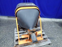 BUYERS PRODUCTS COMPANY TGS01B TAILGATE SALT SPREADER 01260490009