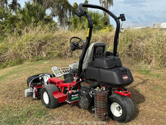 2021 Toro Greensmaster TriFlex 3320 Ride-On Grounds Golf Course Mower bidadoo