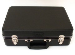 1705 – PLATT LUGGAGE – LIGHT DUTY ABS CASE – Interior Dimensions (L x W x D): 17